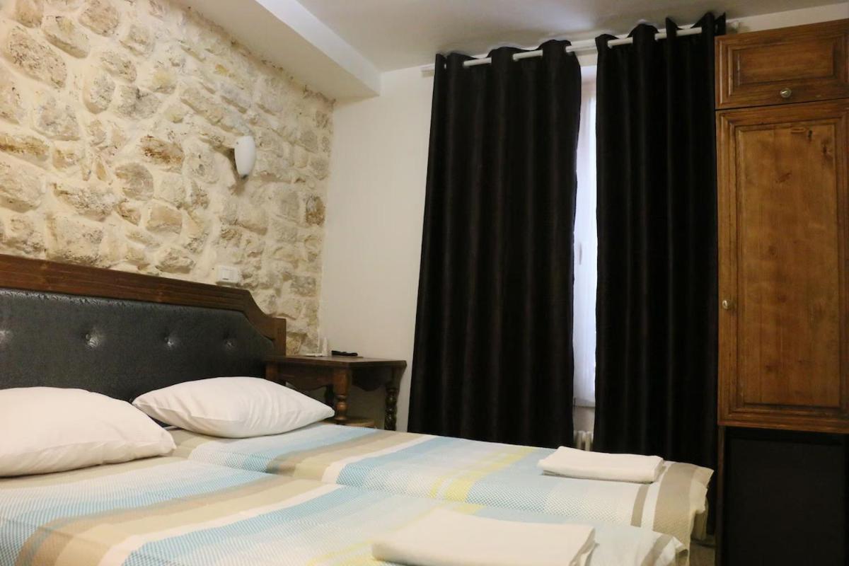 Hotel Clermont Montmartre Paris Dış mekan fotoğraf